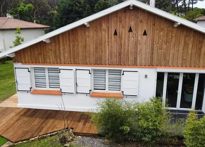 Augusta - Rénovée Avec Piscine à 10 Minutes Des Plages Casa vacanze *